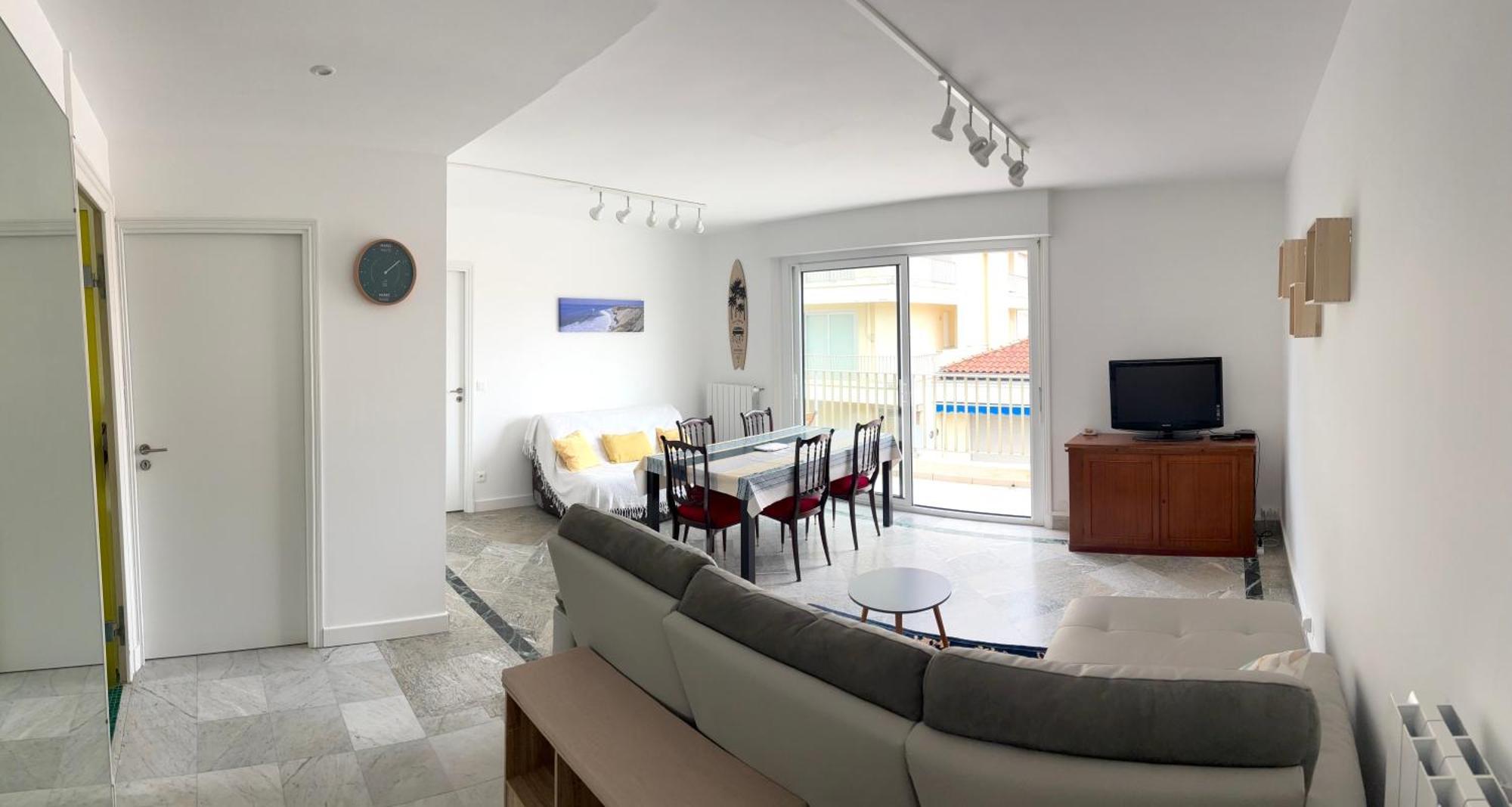 Spacieux Appartement Vue Ocean Et Rhune Saint-Jean-de-Luz Luaran gambar